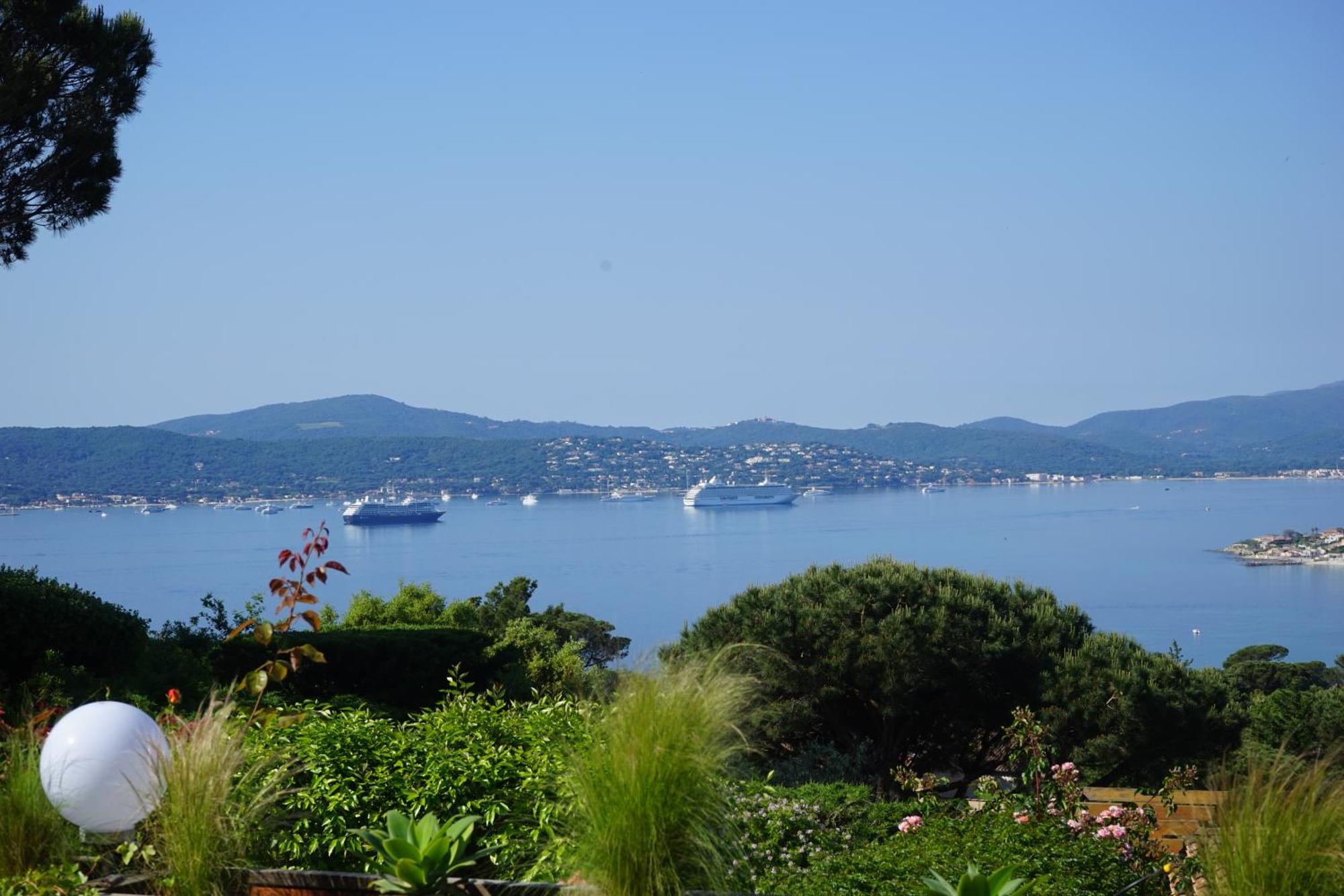 Villa les Cades Sainte-Maxime Extérieur photo